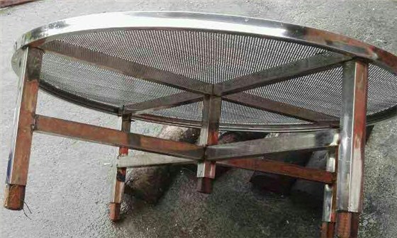 雅大烤酒設備上的蒸墊是做什么的？