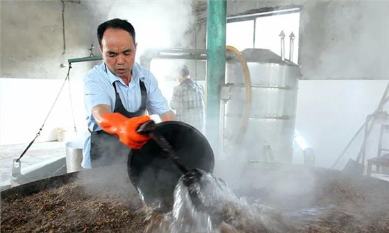 30-釀酒車間也開放，小型釀酒設(shè)備酒廠真沒有秘密了1