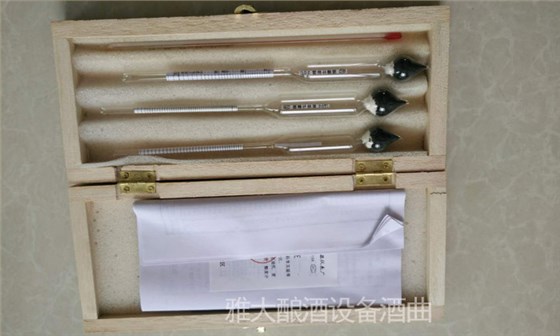 6.1用雅大釀酒設(shè)備蒸酒，2招教你&ldquo;蒸出&rdquo;更多高度酒&mdash;酒度計(jì)