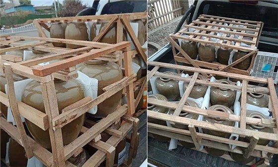 劉歡也來湊熱鬧，改行用雅大釀酒設(shè)備做純糧酒！-08新購(gòu)的酒壇子