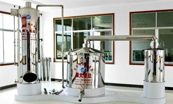 用釀酒新設(shè)備蒸酒，想出更多高度酒只需這樣做&hellip;&hellip;-05