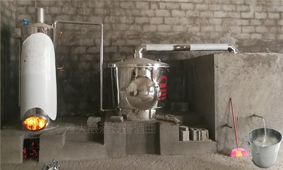 釀酒新設(shè)備釀制古法固態(tài)純糧酒的6大步驟，你清楚嗎？-05