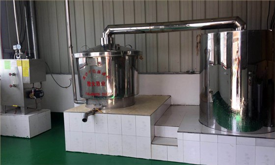 2019用蒸汽釀酒設(shè)備開酒廠，廠房這樣布局更省錢!-03電加熱固態(tài)釀酒設(shè)備2