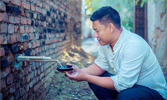 全套釀酒設(shè)備：2019年會(huì)進(jìn)入倒計(jì)時(shí)，您的公司年會(huì)酒準(zhǔn)備好了嗎？-01