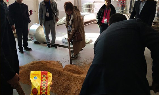 做酒設(shè)備釀造五糧酒的5個(gè)小妖精，到底有什么特有之處？-05