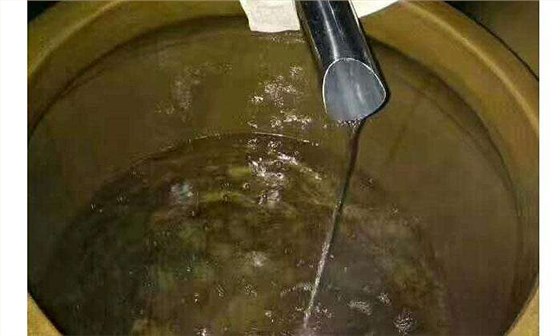 原來(lái)，用做酒設(shè)備蒸餾的酒尾還可以用作調(diào)味酒！-03