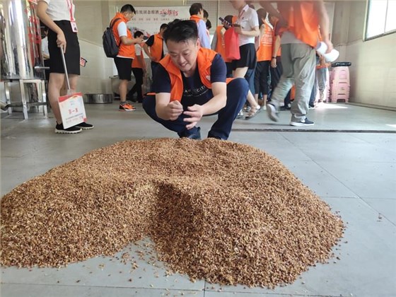 &ldquo;愛心&rdquo;酒醅