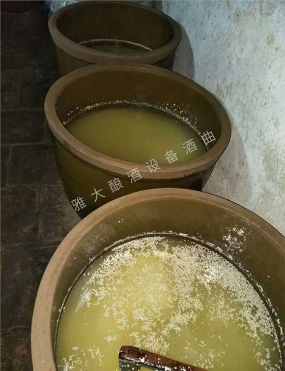 純糧釀酒設(shè)備做酒多年的老師傅，9步教您做出正宗江西水酒 7
