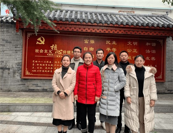 雅大組織7名優(yōu)秀青年參加入黨培訓