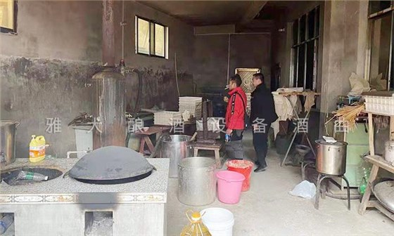 有一種孝順，叫做給父母換套白酒釀造設備 1