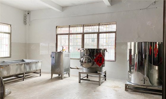 煙酒茶行老板用電加熱釀酒設(shè)備開酒坊，還是純糧酒市場大 4