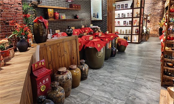 酒坊同質(zhì)化嚴(yán)重，生意差，讓&ldquo;健康白酒&rdquo;為您的酒坊發(fā)展加速 1