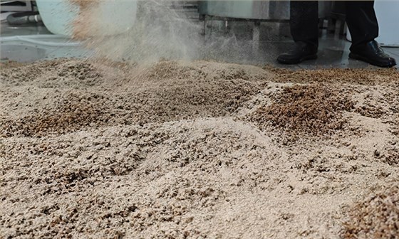 用雅大釀酒設(shè)備做出來(lái)的白酒，是什么香型的？ 8