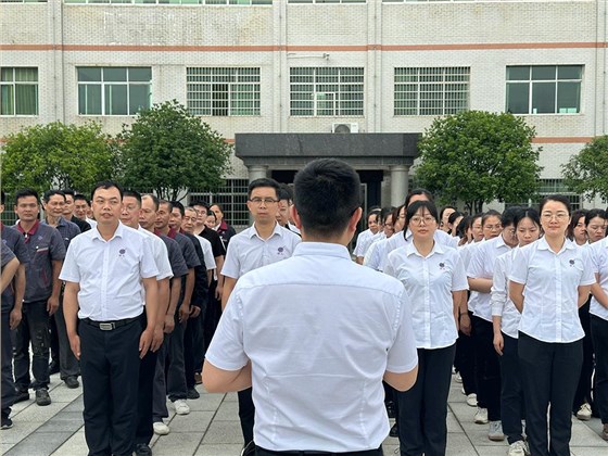 粽情端午，&ldquo;瓶&rdquo;添趣味&mdash;&mdash;雅大2025職工慰問活動別樣精彩 6