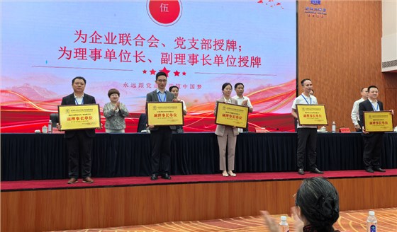 雅大釀酒設(shè)備 3