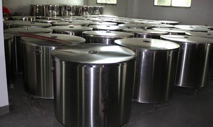 雅大釀酒設(shè)備廠家&mdash;&mdash;不銹鋼發(fā)酵桶