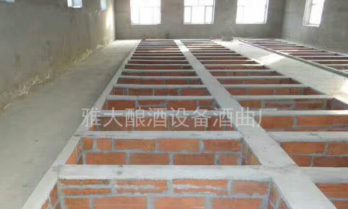 投資釀酒多少錢 除白酒生產(chǎn)設備還要哪些配套設施？&mdash;&mdash;發(fā)酵池