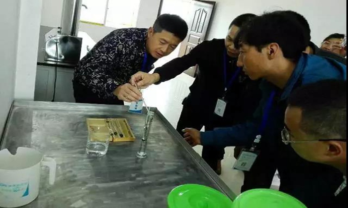 學員測量酒精測量jpg