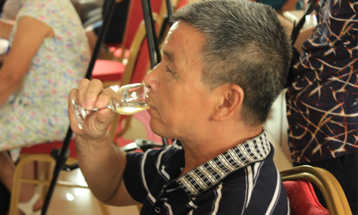 【燒酒設(shè)備】白酒品評(píng)基本流程&mdash;&mdash;嘗