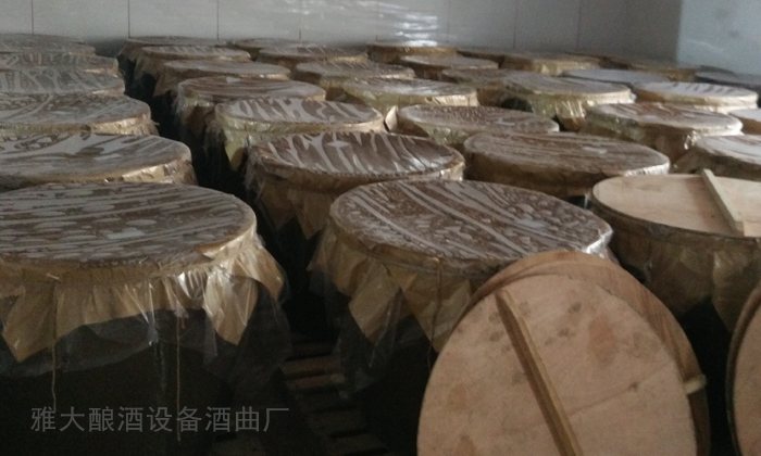 9-用&ldquo;望聞問切&rdquo;治好你的白酒發(fā)酵異常問題（一）發(fā)酵缸