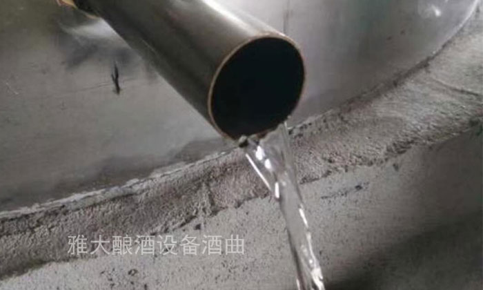 釀酒新人常見(jiàn)30問(wèn)&mdash;&mdash;用白酒設(shè)備接酒藏著大學(xué)問(wèn)