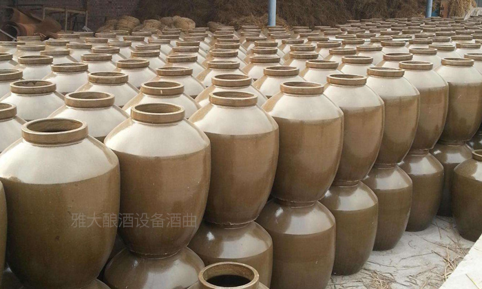 雅大釀酒設備白酒窖藏答疑&mdash;&mdash;7點答解決白酒窖藏大問題！ 3