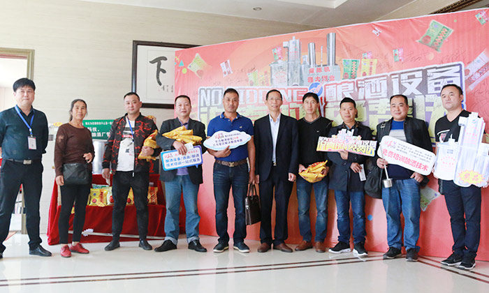 雅大優(yōu)惠活動持續(xù)升溫，恭喜潘總抽中200斤糧食釀酒設備1套-10