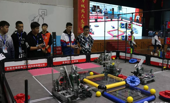 22-&ldquo;永州新名片&rdquo;走向世界！雅大有幸受邀參加首屆機器人大賽！投籃機器人5