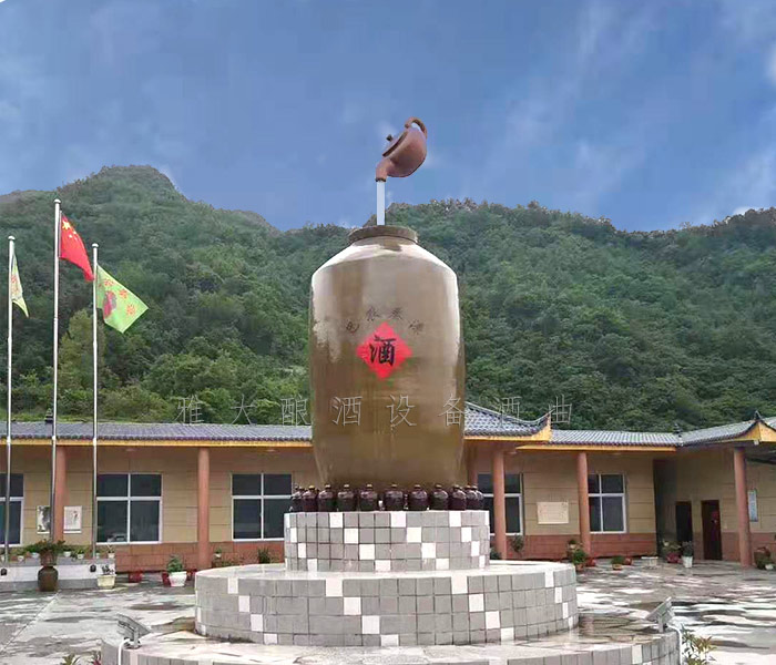 80后夫婦用制酒設(shè)備走古法釀酒之路，將小生意做成大事業(yè)！1