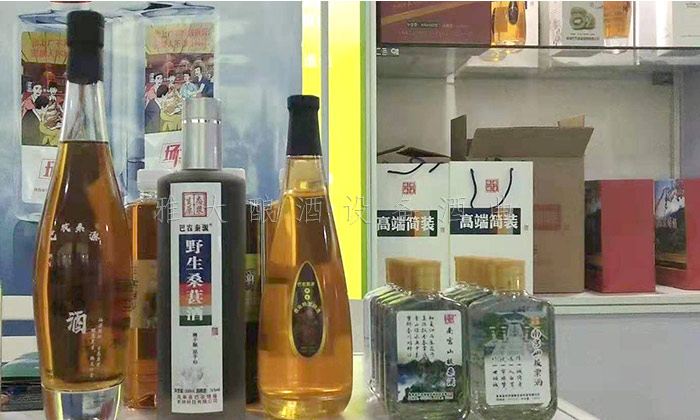 80后夫婦用制酒設(shè)備走古法釀酒之路，將小生意做成大事業(yè)！3