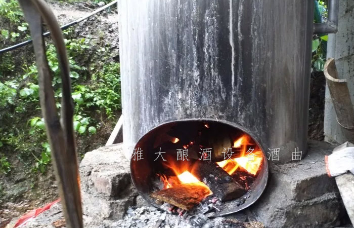 8.25-兵哥哥用雅大制酒設(shè)備釀出湄江招牌旅游產(chǎn)品，月凈賺3萬2