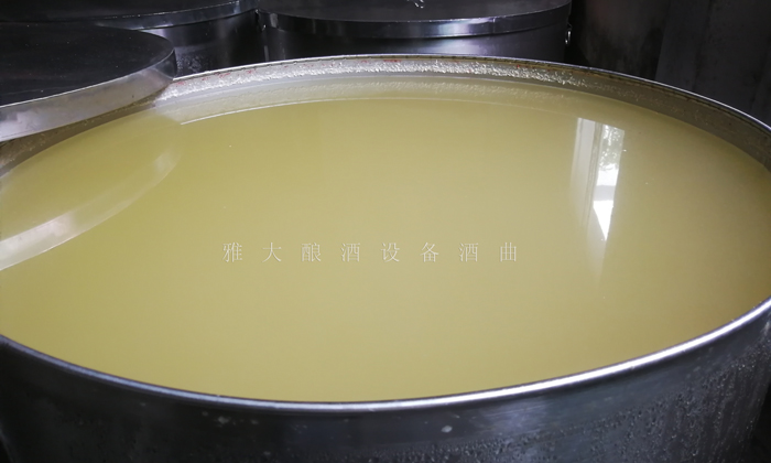 生料釀酒設(shè)備釀出來的白酒口感差，怎么解決？ 4