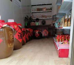 上了年紀(jì)跑不動貨車了怎么辦？電加熱釀酒設(shè)備做酒開創(chuàng)新天地！