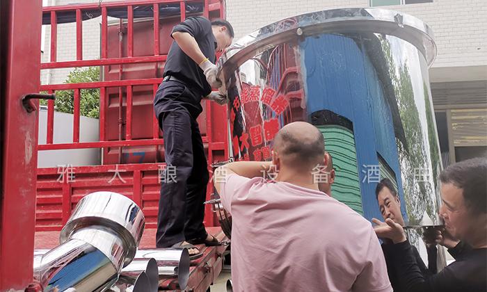 有一種孝順，叫做給父母換套白酒釀造設備 4