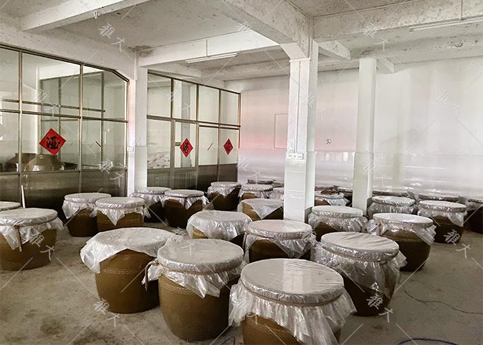 煙酒茶行老板用電加熱釀酒設(shè)備開酒坊，還是純糧酒市場大 5