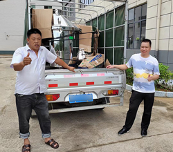 勤勞務(wù)本，匠心釀就本地人喜歡的大米酒和地瓜酒