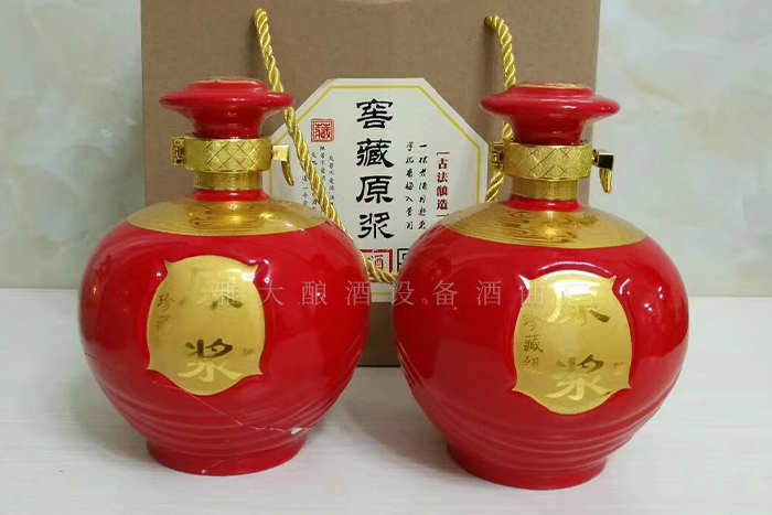 驚呆了！沒(méi)想到用烤酒設(shè)備開(kāi)一家特色酒坊的利潤(rùn)這么高！ 3