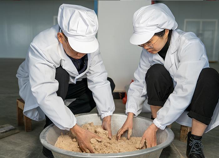 雅大總經(jīng)理胡明月榮獲2024年湖南省企業(yè)創(chuàng)新達(dá)人 6