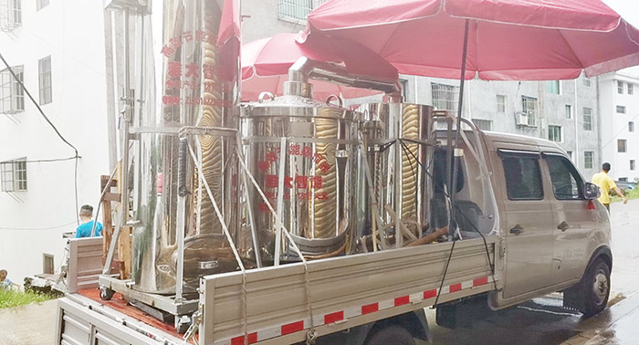 曬谷場支攤?cè)r飄香！這套行頭才是上門釀酒人的金飯碗 2