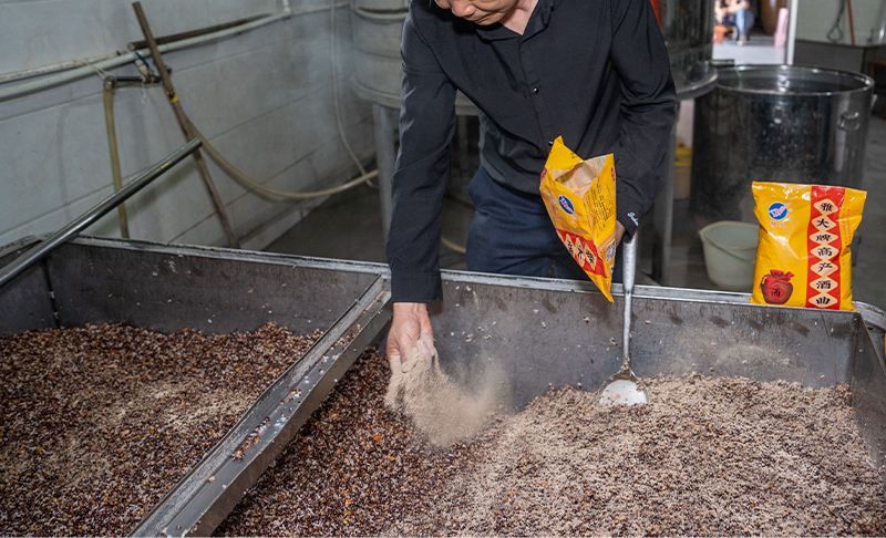 白酒苦味調(diào)控與風(fēng)味平衡，來自老師傅的釀酒經(jīng)驗分享 3