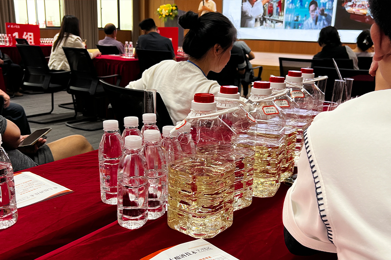 雅大第七屆釀酒技術(shù)培訓(xùn)交流會(huì)火熱報(bào)名中 7