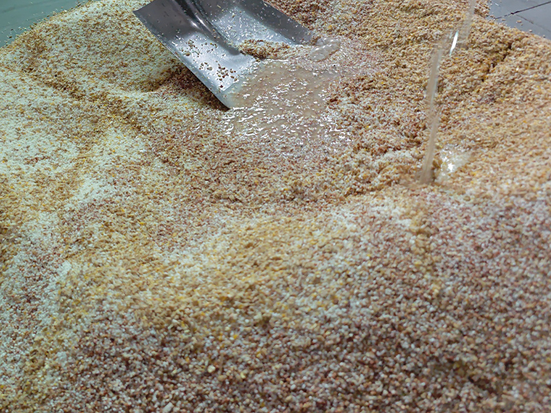 五糧酒釀造技術(shù)分享，整粒發(fā)酵 vs 粉碎發(fā)酵哪種工藝更好？ 3